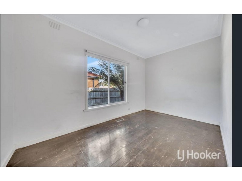 8 Normleith Grove, Boronia VIC 3155