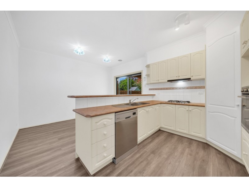 18 Willunga Way, Bundoora VIC 3083