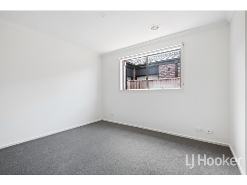 8 Boswell Place, Truganina VIC 3029