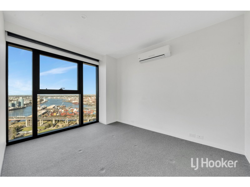3703/8 Pearl River Road, Docklands VIC 3008