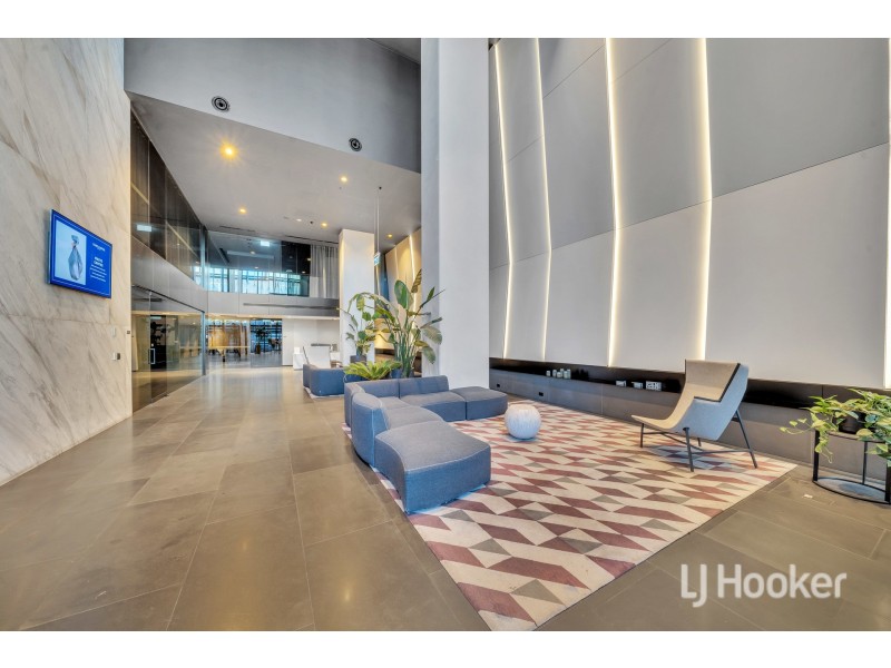 3703/8 Pearl River Road, Docklands VIC 3008