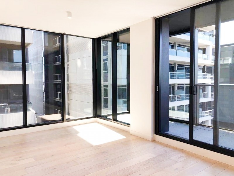 1515/7 Claremont Street, South Yarra VIC 3141