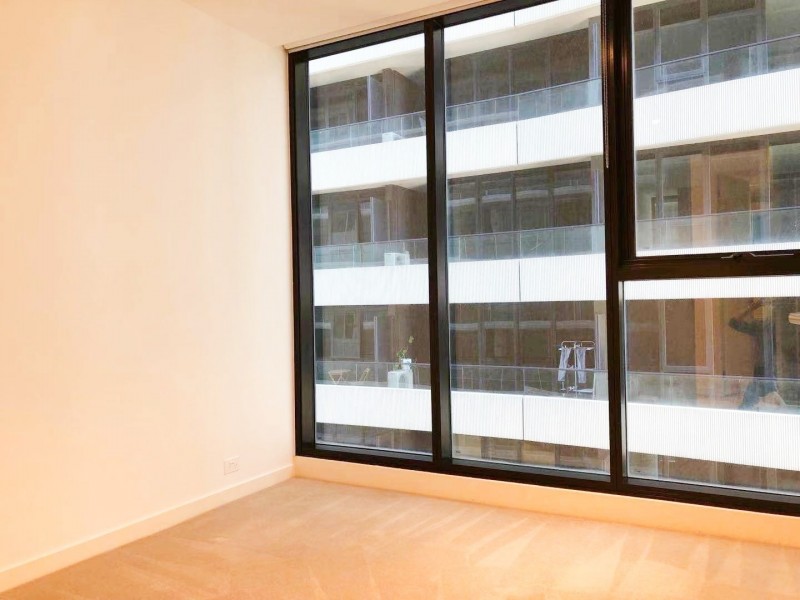 1515/7 Claremont Street, South Yarra VIC 3141