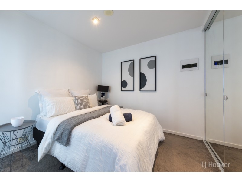 1707/8 Downie Street, Melbourne VIC 3000