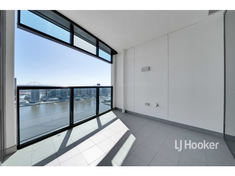 2404/9 Waterside Place, Docklands VIC 3008