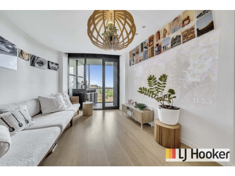 720/55 Queens Road, Melbourne VIC 3004