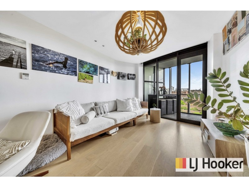 720/55 Queens Road, Melbourne VIC 3004