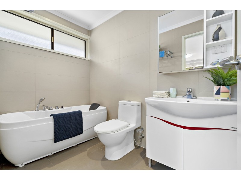 48 Rembrandt Drive, Wheelers Hill VIC 3150