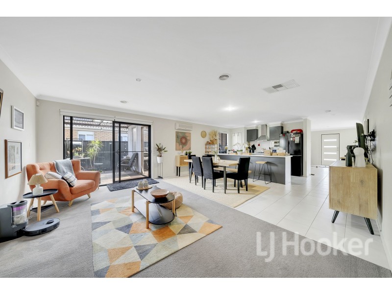 15 Savery Court, Point Cook VIC 3030