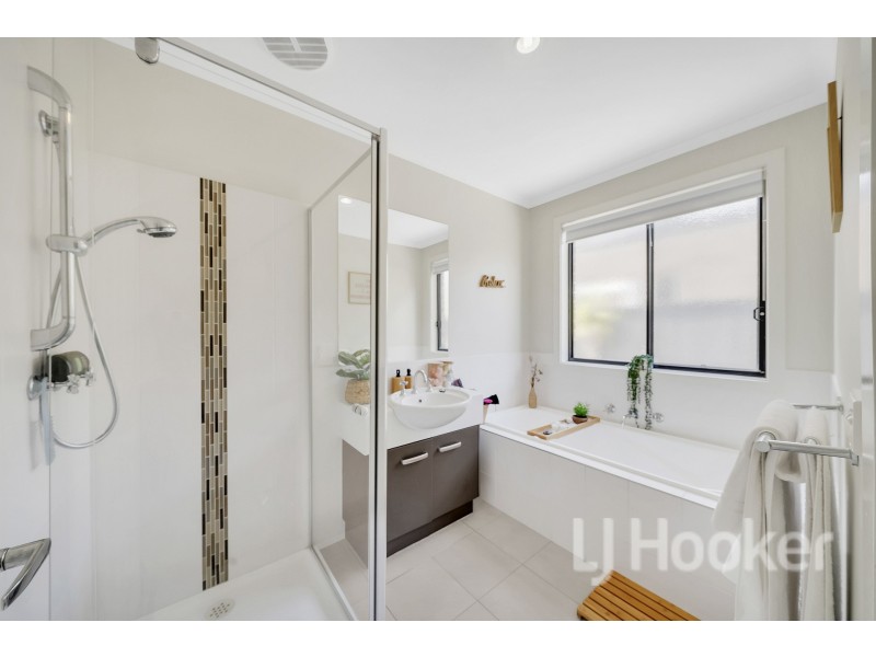 15 Savery Court, Point Cook VIC 3030