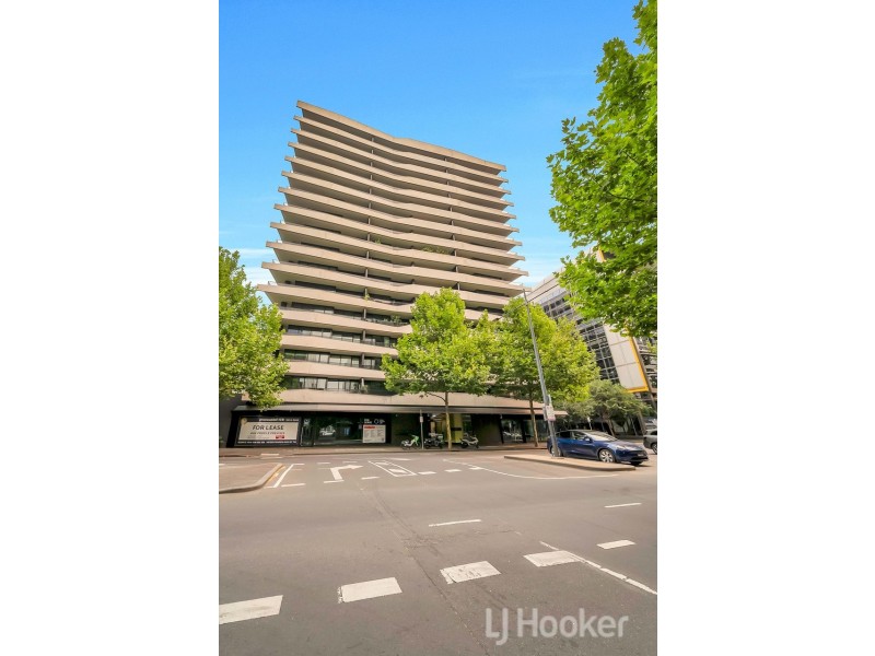 206/815 Bourke Street, Docklands VIC 3008