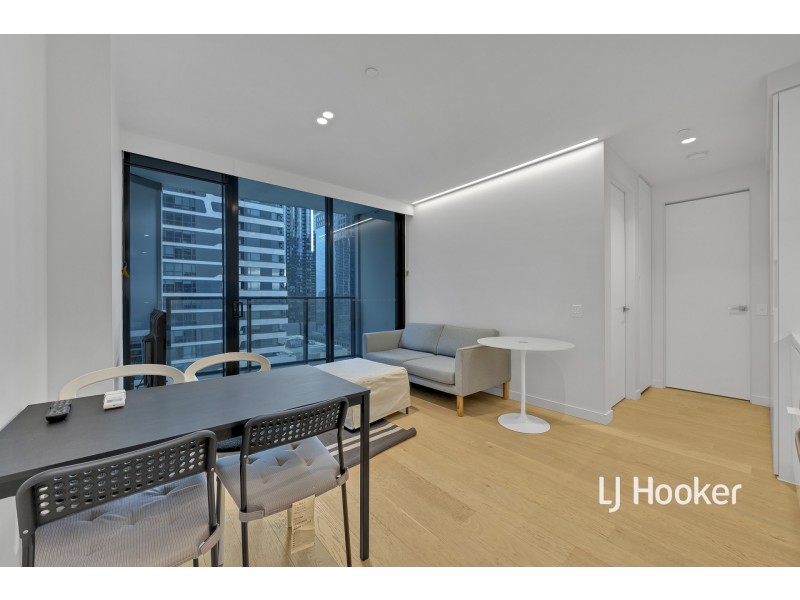 1705/450 Elizabeth Street, Melbourne VIC 3000