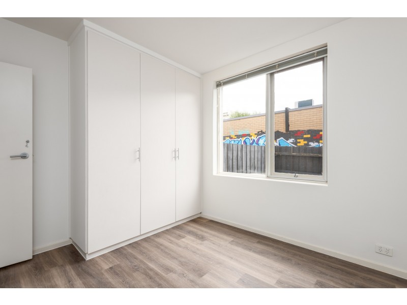 2/608 Bell Street, Preston VIC 3072