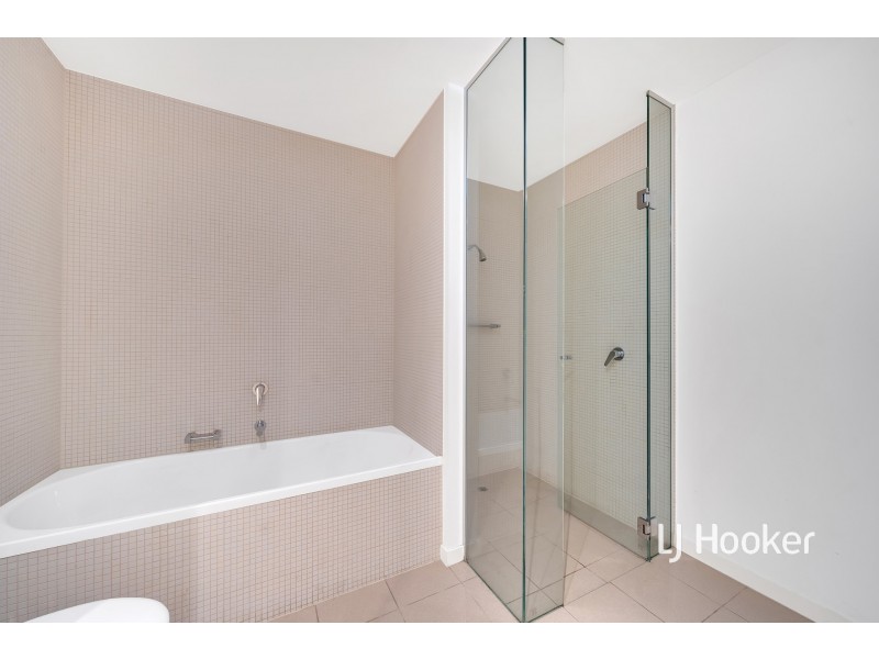 306/30 Rakaia Way, Docklands VIC 3008