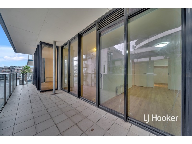 306/30 Rakaia Way, Docklands VIC 3008