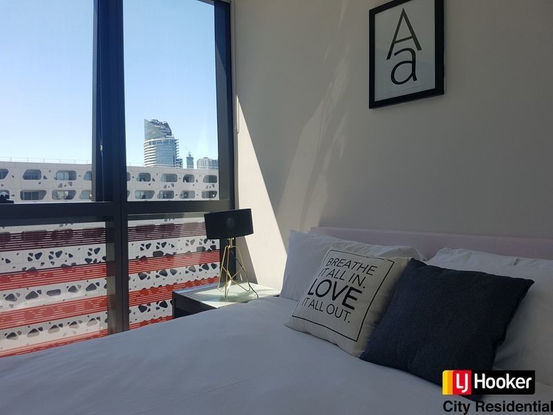 1110S/883 Collins Street, Docklands VIC 3008