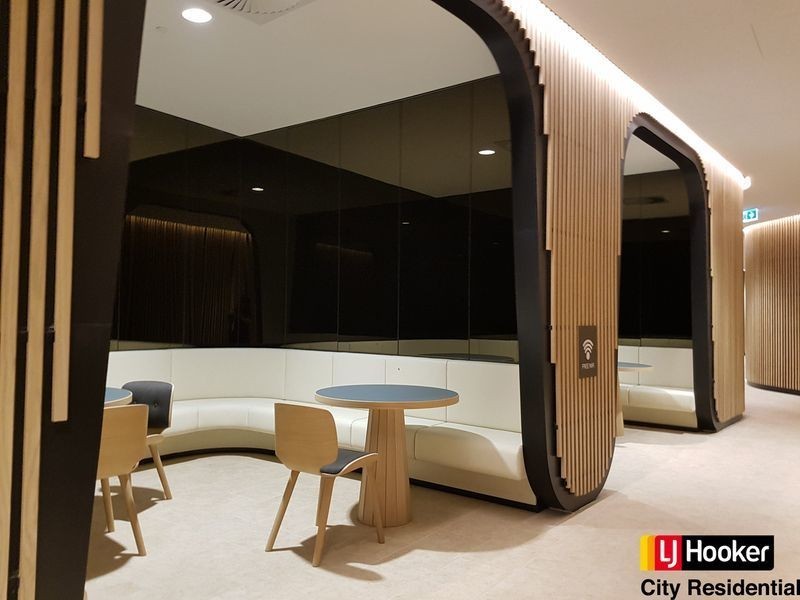 1110S/883 Collins Street, Docklands VIC 3008