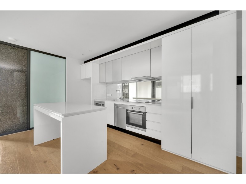 812/33 Rose Lane, Melbourne VIC 3000