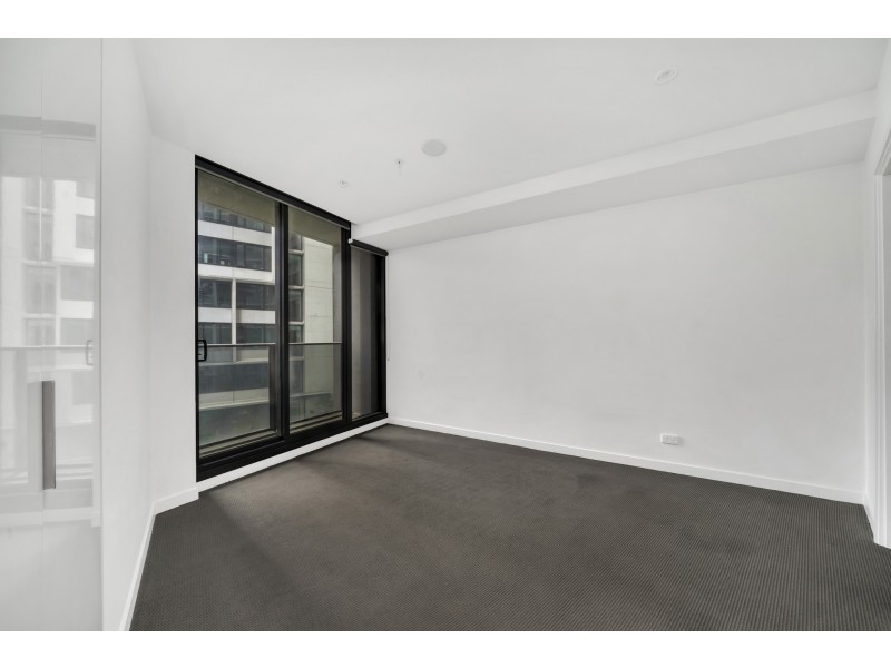 812/33 Rose Lane, Melbourne VIC 3000