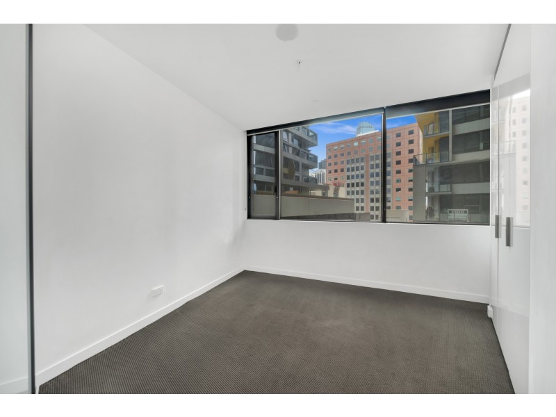 812/33 Rose Lane, Melbourne VIC 3000