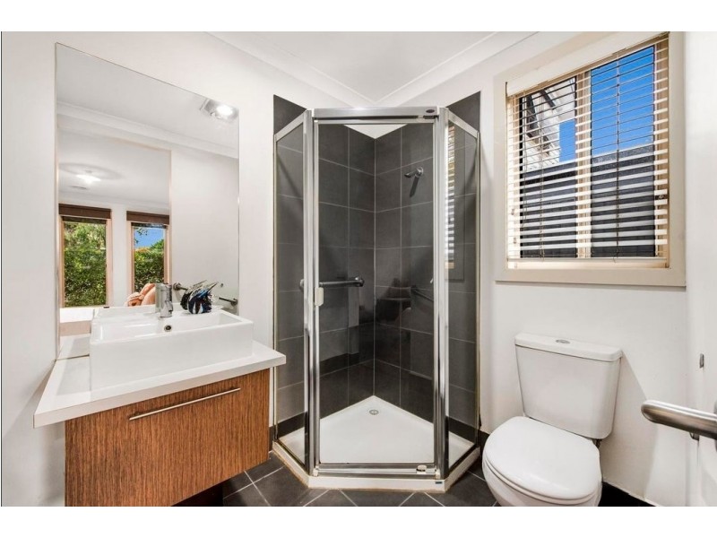 6 Parry Street, Croydon VIC 3136