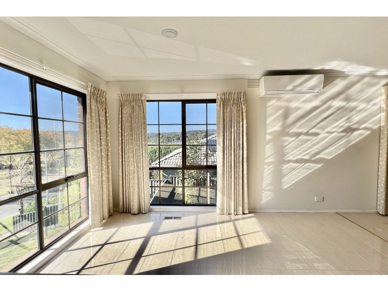 3 Shannon Way, Berwick VIC 3806