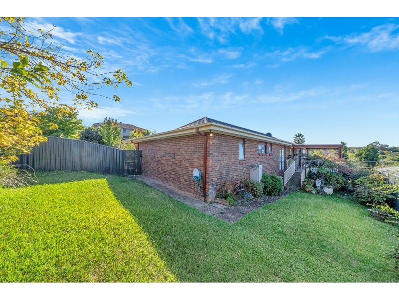 3 Shannon Way, Berwick VIC 3806