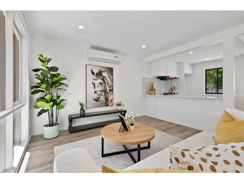 24 Sandhurst Road, Wantirna VIC 3152