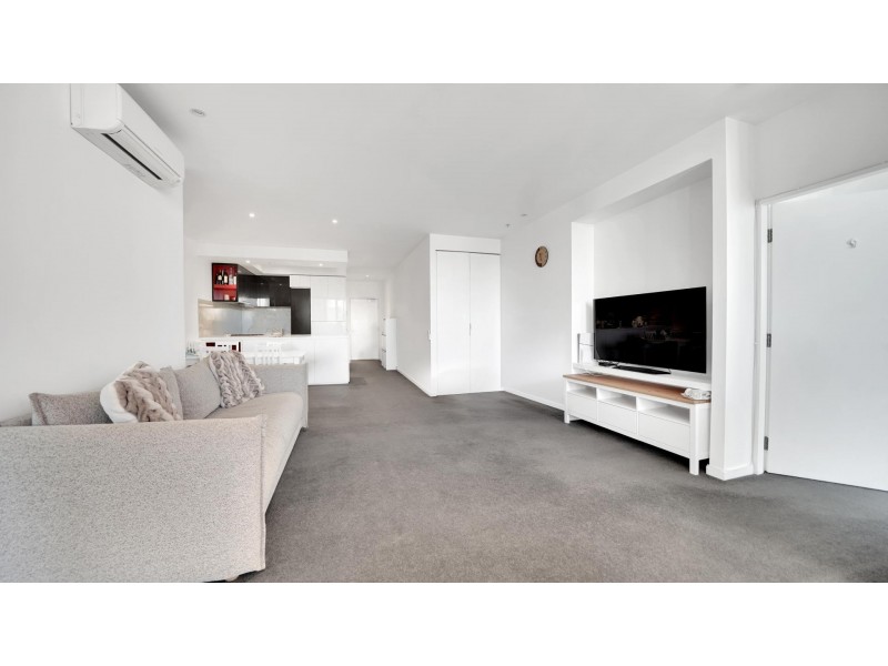 1907/241 Harbour Esplanade, Docklands VIC 3008