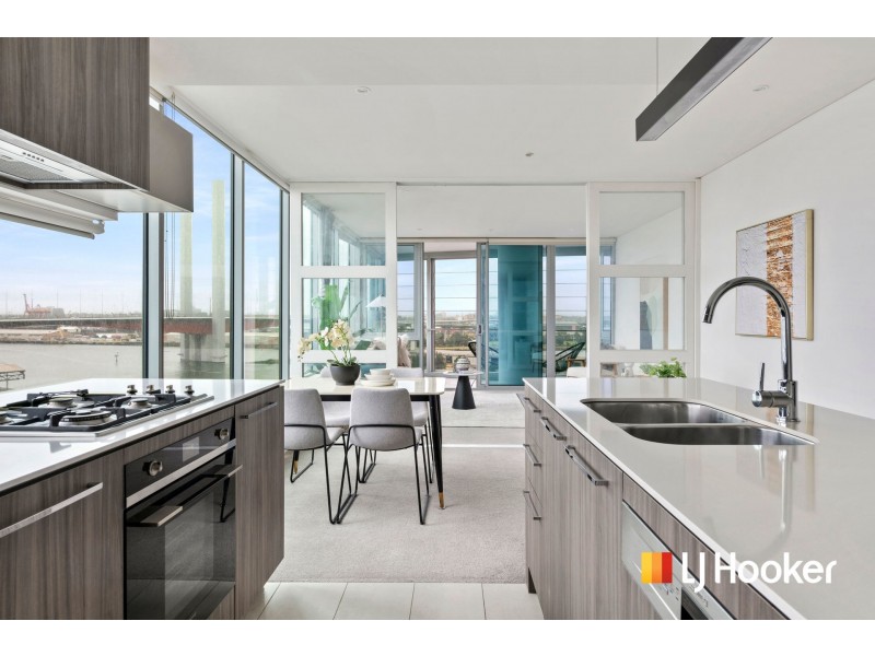 1101/81 South Wharf Drive, Docklands VIC 3008