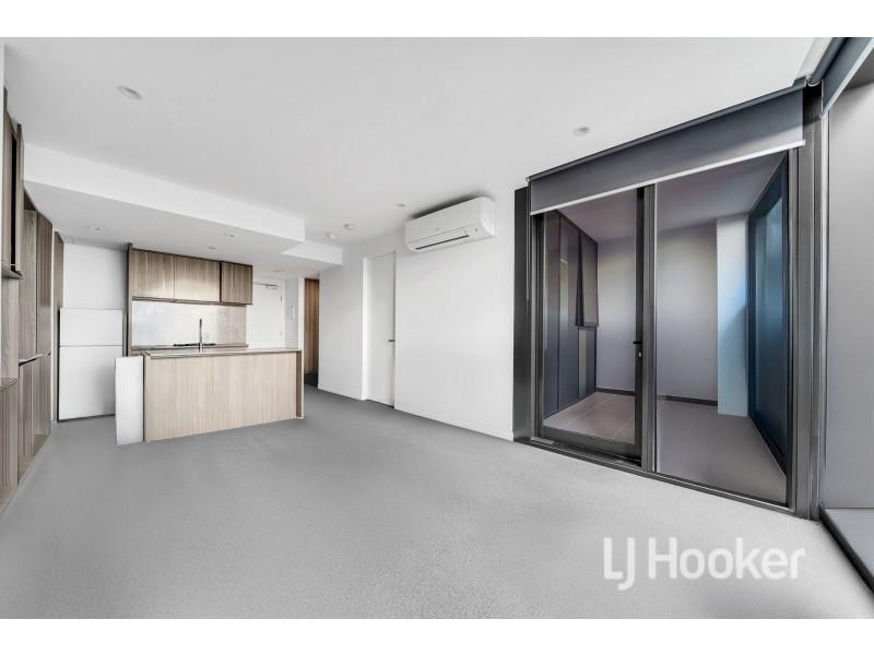 3202/170 Victoria Street, Carlton VIC 3053
