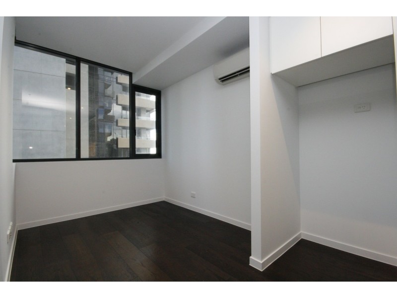 2506/33 Rose Lane, Melbourne VIC 3000