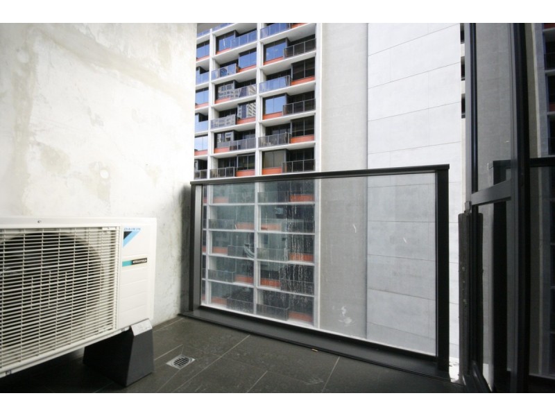 2506/33 Rose Lane, Melbourne VIC 3000