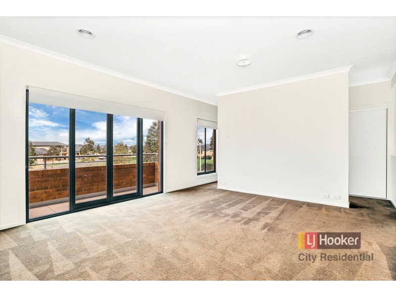 12 Solero Parade, Point Cook VIC 3030