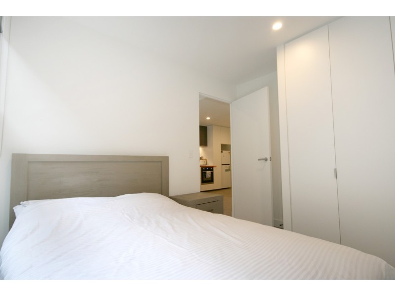 402/28 Bouverie Street, Carlton VIC 3053