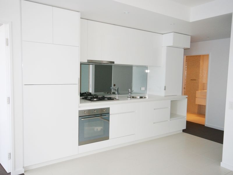 231-245 Harbour Esplanade, Docklands VIC 3008
