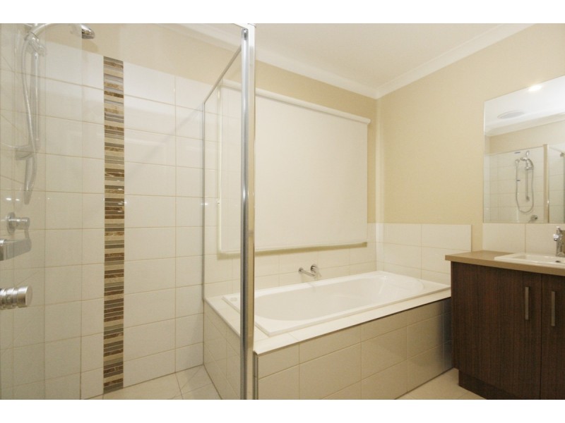 25 Esther Street, Truganina VIC 3029