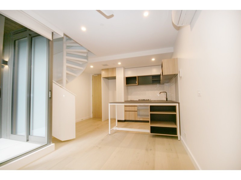 708/93 Flemington Road, North Melbourne VIC 3051