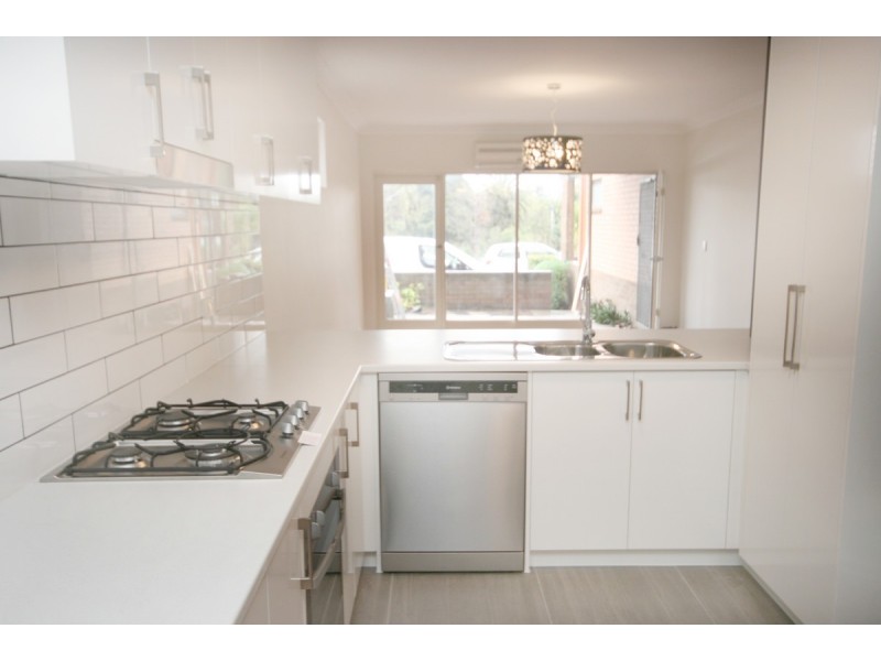 4/9 The Strand, Moonee Ponds VIC 3039