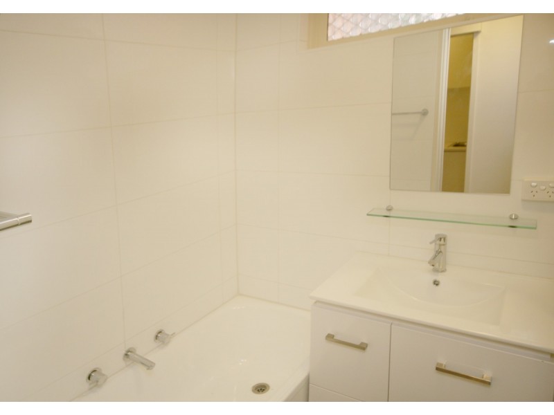 4/9 The Strand, Moonee Ponds VIC 3039
