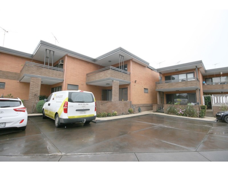 4/9 The Strand, Moonee Ponds VIC 3039