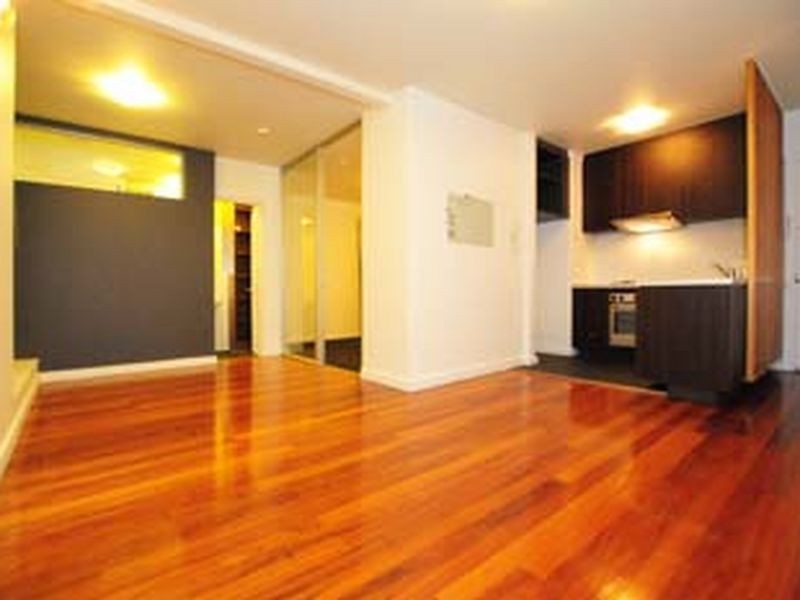 2 Goathlands Street, St Kilda East VIC 3183