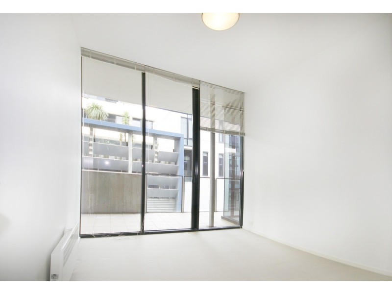 306/30 Rakaia Way, Docklands VIC 3008
