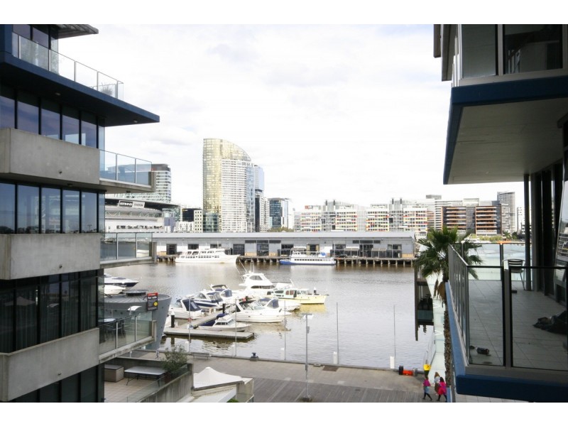 306/30 Rakaia Way, Docklands VIC 3008