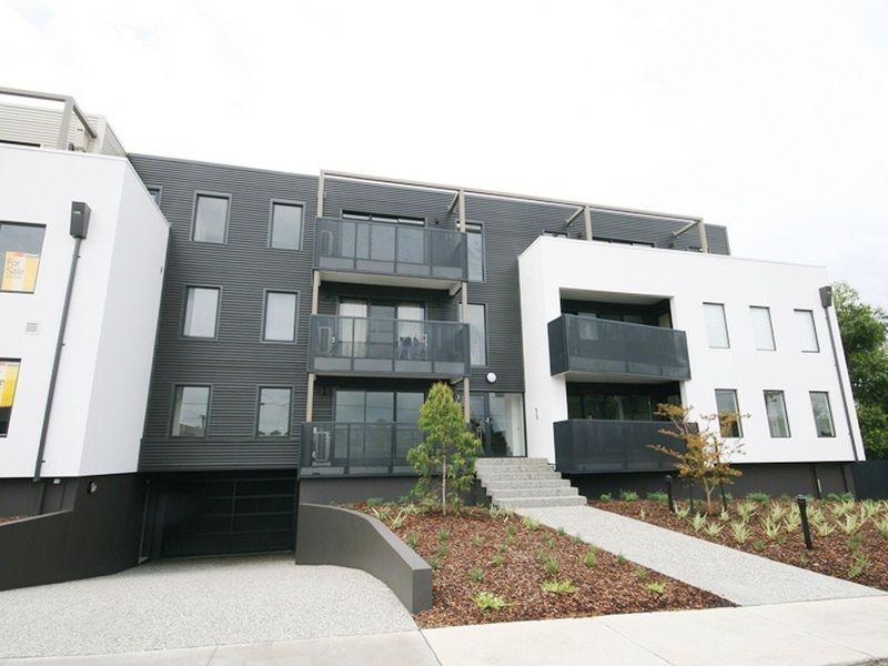 1/24-26 Burton Ave., Clayton VIC 3168