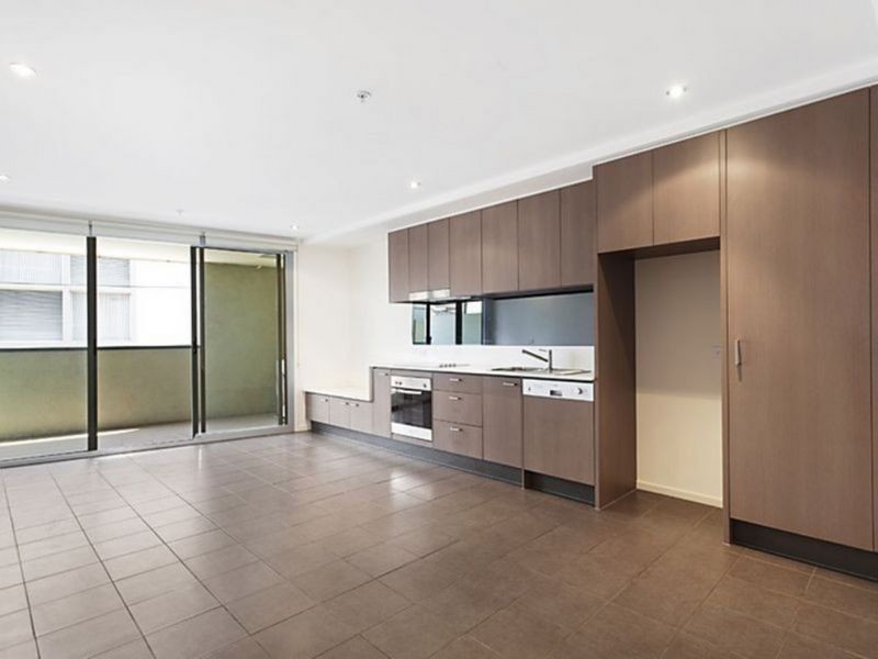 182 Barkly Street, St Kilda VIC 3182