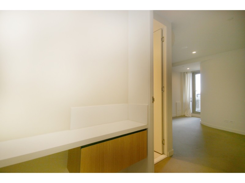 603S/227 Toorak Road, South Yarra VIC 3141