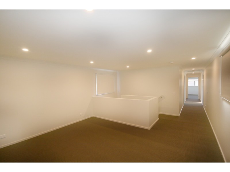 34 Monet Drive, Truganina VIC 3029