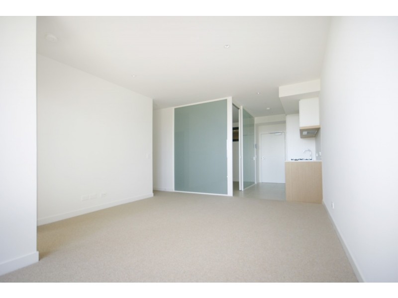 127F/11 Bond Street, Caulfield North VIC 3161