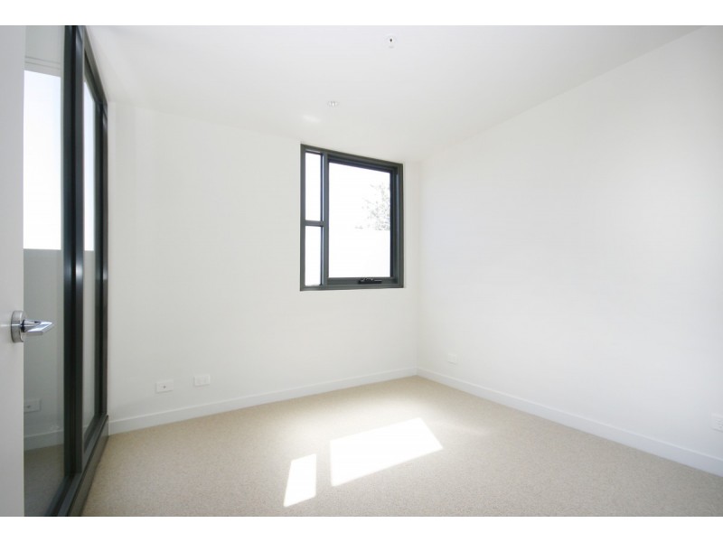 127F/11 Bond Street, Caulfield North VIC 3161